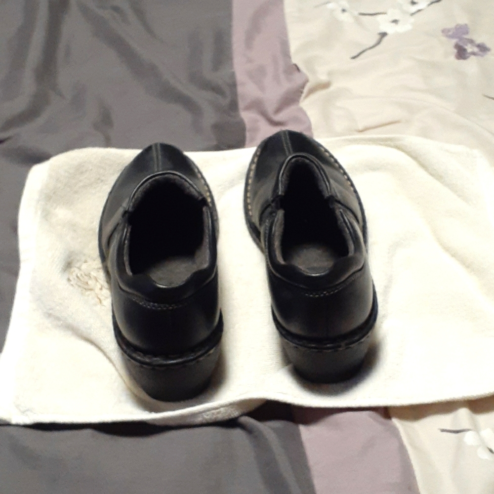 Eastland black short boots